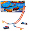 HOT WHEELS SADA TRATÍ DVOJITÝ ZJAZD + 2 AUTÍČKA DNR54