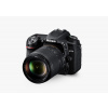 Nikon D7500 + AF-S DX Nikkor 18-140mm f/3.5-5.6G ED VR