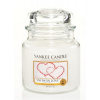 Yankee Candle Snow in Love vonná sviečka 411 g