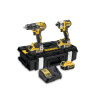 DEWALT Akumulátorový zdroj 18 V bez uhlíkovej kefky DCK266P3