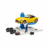 Autoservis so žltým Bruder Roadsterom 62112