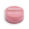 Makeup Revolution Mousse Blush 6 g lícenka Squeeze Me Soft Pink