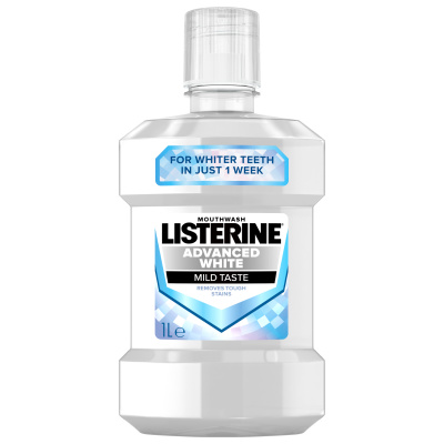 Listerine Advanced White ústna voda s bieliacim účinkom príchuť Clean Mint (Multi-Action Mouthwash) 1000 ml