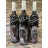 Vino Nitra 0;75l Kôň, Víno: Biele suché Chardonnay, Motív: KN03 ( kôň biely hlava 2/3 Pohľad ľavý), Text/číslo: Z Lásky