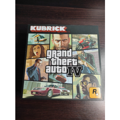 Grand Theft Auto GTA IV Kubrick Oficiálne figúrky (Grand Theft Auto GTA IV Kubrick Oficiálne figúrky)