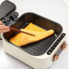 Kompaktný kuchynský pomocník - gril, toaster, panvica a rúra v jednom