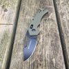 Zatvárací nôž Red E. Nano Willumsen® – Čierna čepeľ - DLC, Olive Green