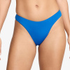 Nike ESSENTIAL M
