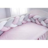 Ochranný mantinel do postieľky vrkoč sivá - biela -ružová 180x22