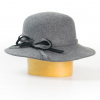 Dámsky vlnený klobúk zdobené pásky - šedá mel.-černá 57