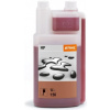 Olej pre dvojtaktné motory STIHL HP 1:50, objem 1 l (s odmerkou)