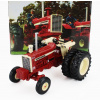 Britains Britský traktor Case-ih Farmall 1206 1962 1:32 červený krémový