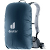 Deuter RainCover Mini poskytuje vynikajúcu ochranu pred dažďom a vodou vďaka PU záteru a podlepeným švom. Kryt proti dažďu je navyše dodávaný v luminiscenčných Ara