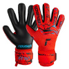 Juniorské brankárske rukavice Reusch Attrakt Grip Evolution Finger Support Jr Gloves RED 5,5