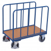 Variofit Plošinový vozík s dvoma rúrkovými stenami, Variofit, ložná plocha 106 x 54 cm, do 400 kg, modrá/antracit Farba: modrá RAL5010