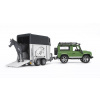 Bruder 2592 Land Rover Defender s prepravníkom na koňa a koníkom
