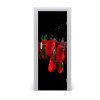 Fototapeta na dvere samolepiace jahody vo vode 75x205