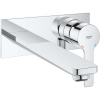 GROHE Lineare 2-otvorová páková umývadlová batéria pod omietku, pre nástennú montáž, s krycou doskou, výtok 207 mm, chróm, 23444001
