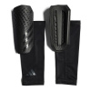 Futbalové chrániče adidas Predator SG League HY4080 XL (185-195 cm)