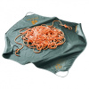 Gravity Rope Sheet od firmy Deuter je ideálny, ak chcete predísť zamotanému a špinavému lanu. Vak na prenos má úchyty na začiatok a koniec lana aj pútka na nose Teal
