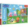 TREFL Puzzle Prasiatko Peppa: Zábava v tráve MAXI 24 dielikov