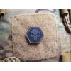 Nášivka PUNISHER hexagon velcro plast ČERNÁ