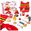 LEAN TOYS Súprava kostýmov Malý hasič Hasičské príslušenstvo Drevo 14 kusov