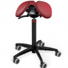 Sedlová stolička Salli SwingFit Farba čalúnenia: Koža - vínová #35126, Výška postavy: Stredná (M) - do 170 cm, Konštrukcia: čierna + štandard základňa 24 farieb