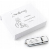 Pendrive Derentis Kožený pendrive s magnetickým puzdrom a gravírovaním 32 GB USB 3.0 biely