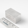 Neodýmový magnet kváder 20×20×2 mm - N38
