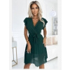 Numoco 424-6 Šifónové šaty s riasením, výstrihom a volánmi - zelené