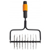 Prevzdušňovač trávnika QuikFit™ - 1000689 - Fiskars