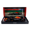 Minichamps Red bull F1 Rb18 Team Oracle Red Bull Racing N 1 Víťaz majstrovstiev sveta Austin Usa Gp 2022 Max Verstappen 1:18 Matná modrá žltá červená