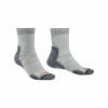 BRIDGEDALE Pánske trekové ponožky HIKE ULTRALIGHT T2 MERINO PERFORMANCE CREW gunmetal - sivé Veľkosť: 48-50