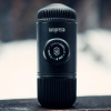 Kávovar WACACO Nanopresso čierna + tvrdé púzdro + baristická utierka