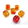 Chessex Sada 12 kociek D6 - Translucent Red-Yellow / Gold (Chessex)