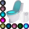 LED LAMPA DO WC TOALETY RGB S POHYBOVÝM SENZOROM