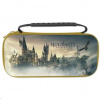 Freaks and Geeks Velké přepravní pouzdro s motivem Hogwarts Legacy – Landscape 299281b