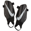 Pánske futbalové chrániče NK Charge GRD M SP2164 010 - Nike XL