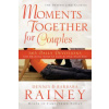 Moments Together for Couples - 365 Daily Devotions for Drawing Near to God & One Another (Barbara Rainey)(Brožovaná)