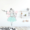 Nálepka na stenu - farebné postavičky - víla Zuzka veľkosť: stredný - M
