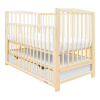 NEW BABY Detská postieľka LILLY so sťahovacou bočnicou a šuplíkom prírodná 125x65x87 drevený design