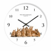 Biele detské nástenné hodiny so zajačikmi