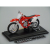 Yamaha YZ 450F (sběratelský model, určeno pouze k vystavení)