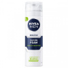 NIVEA PENA NA HOLENIE SENSITIVE 200 ML