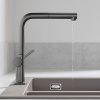 HANSGROHE Talis M54 páková drezová batéria s vyťažiteľným výtokom, 1jet, výška výtoku 265 mm, kartáčovaný čierny chróm, 72808340