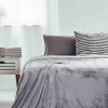Prikrývka na posteľ - Mikrofibra dekácia prikrývka 220 x 200 cm odtiene šedej (Mikrofokovaná šedá hladká klasika 200x220 devoking)