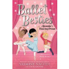 Ballet Besties: Momokas Dancing Dream - Yasmine Naghdi, Chitra Soundar, Templar Books