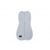 Zavinovačka Sleepee First Step Swaddle s čiapočkou zadarmo svetlosivá