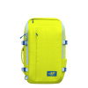 CabinZero ADV 32L palubní batoh 46x31x18 cm Mojito lime